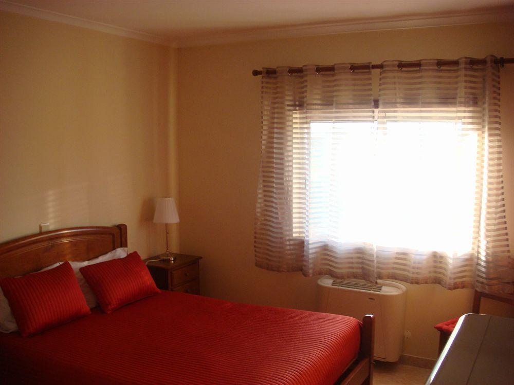 Residencia Santa Marta Hotel Tomar Buitenkant foto